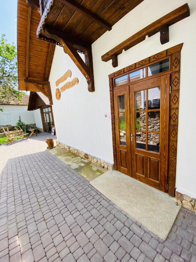 Hotel Valea Stancii Trebujeni Esterno foto
