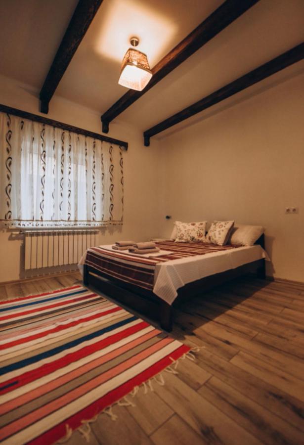 Hotel Valea Stancii Trebujeni Esterno foto