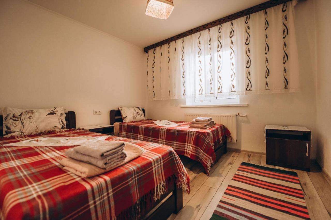 Hotel Valea Stancii Trebujeni Esterno foto