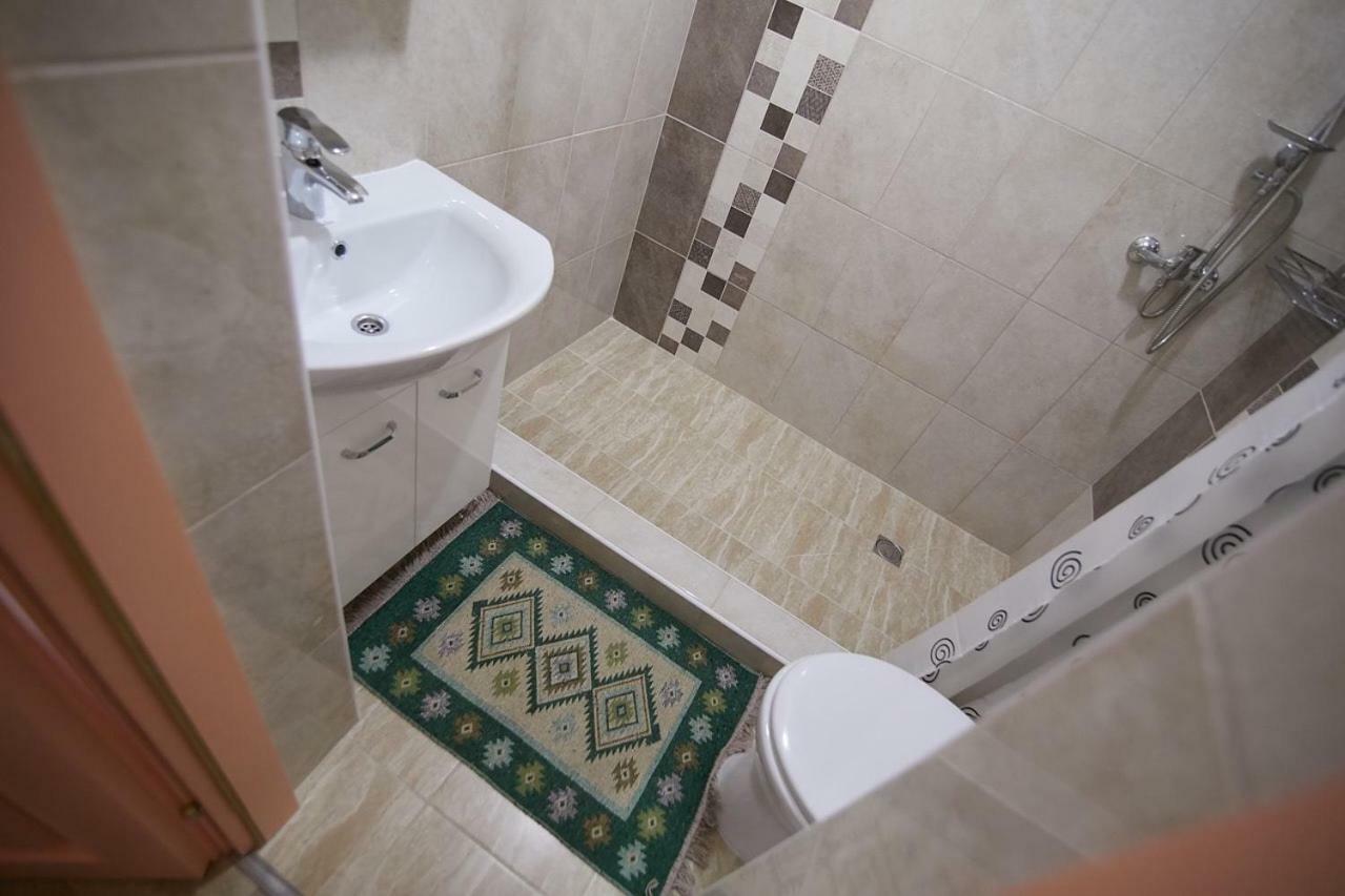 Hotel Valea Stancii Trebujeni Esterno foto