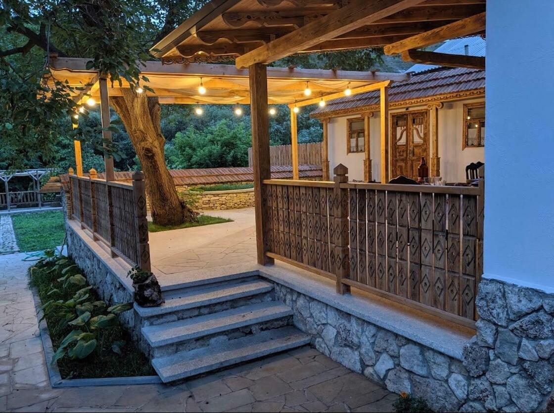 Hotel Valea Stancii Trebujeni Esterno foto